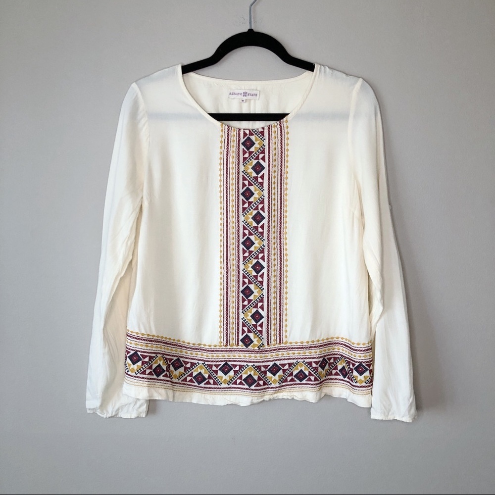 Altar’d State embroidered top shirt blouse M